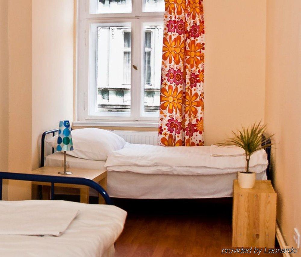 Frolic Goats Hostel Posen Zimmer foto
