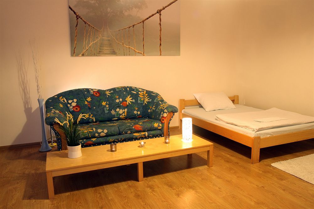 Frolic Goats Hostel Posen Exterior foto