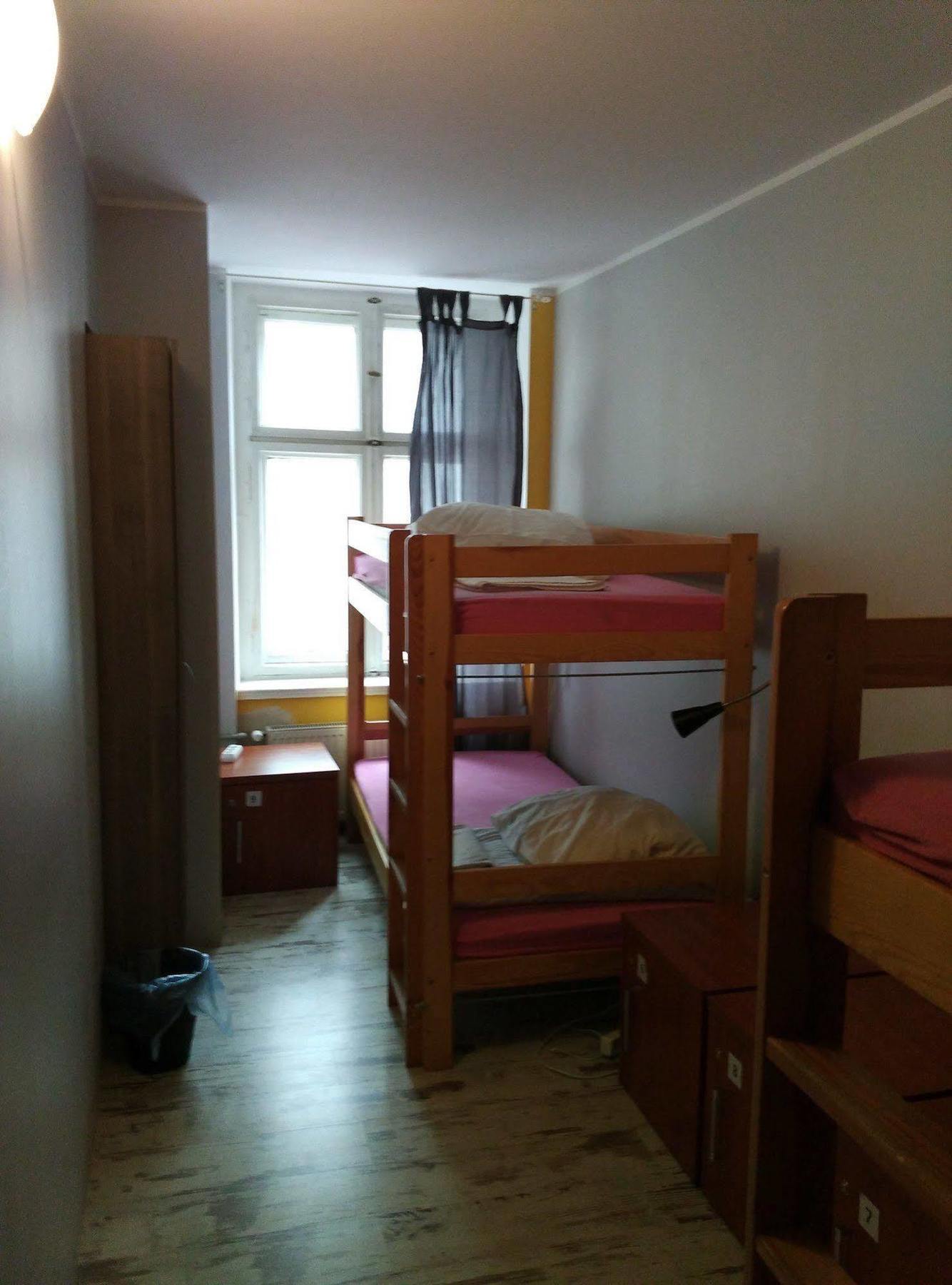 Frolic Goats Hostel Posen Exterior foto