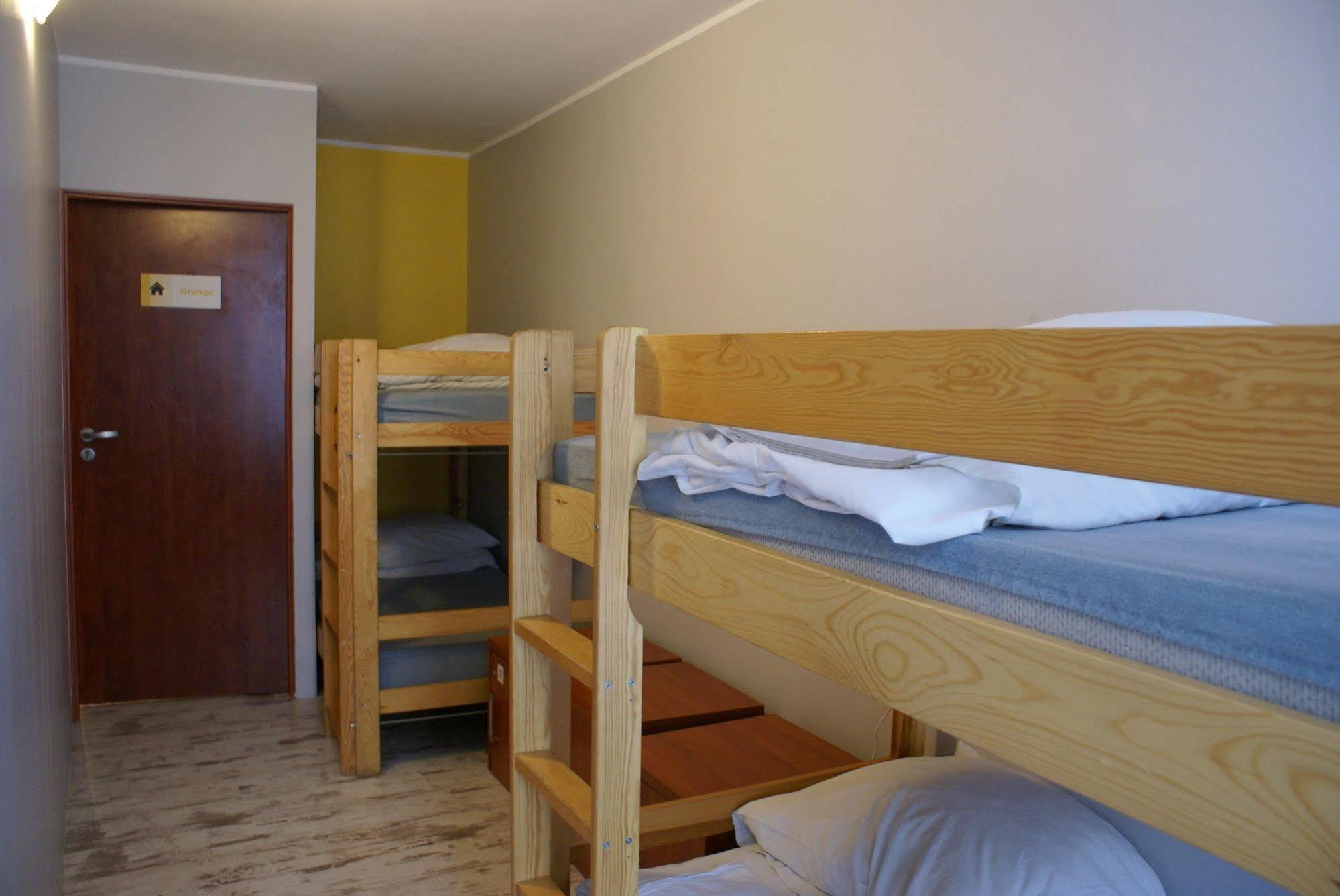 Frolic Goats Hostel Posen Exterior foto