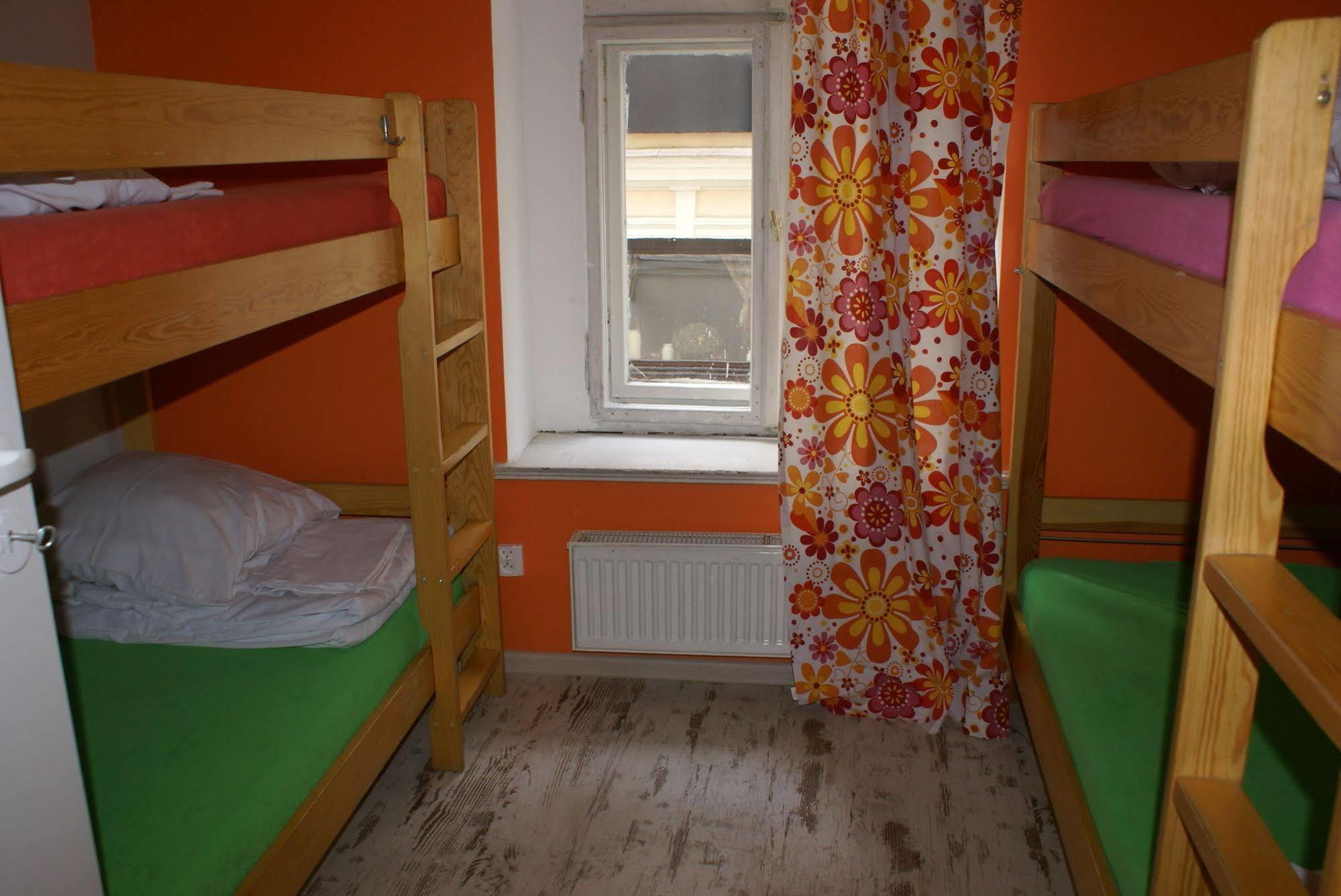 Frolic Goats Hostel Posen Exterior foto