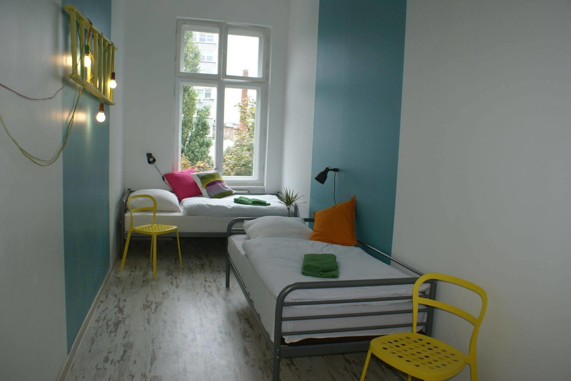 Frolic Goats Hostel Posen Exterior foto